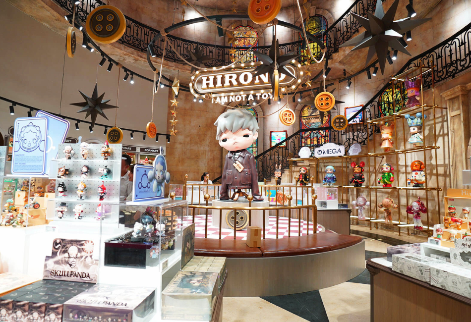 Shopping in Bana Hills